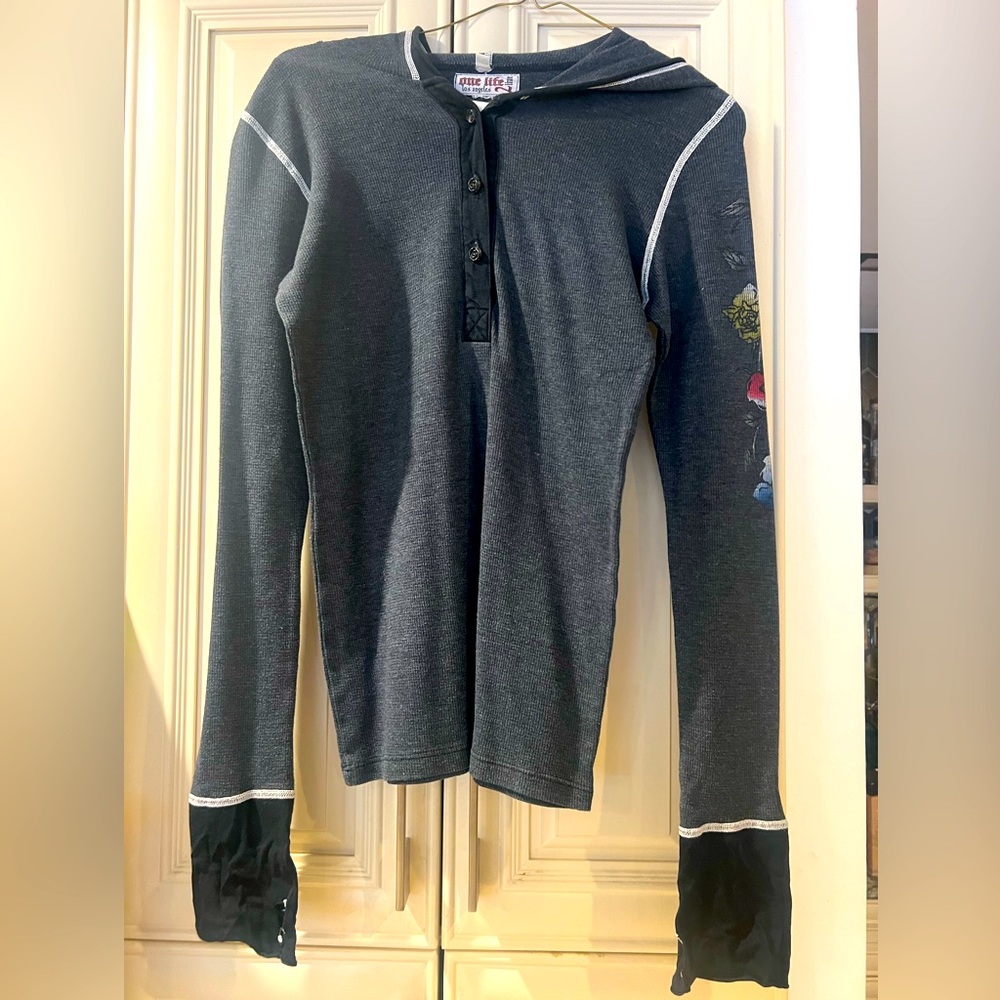 One Life 2 Live light Hoodie Womens Top